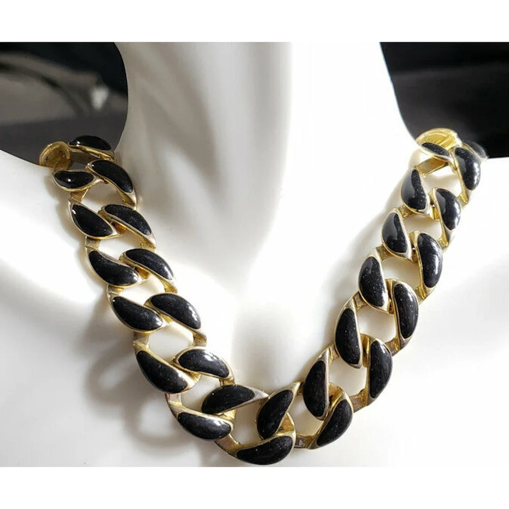 Vintage‎ Black Enamel Necklace Gold-tone, 17